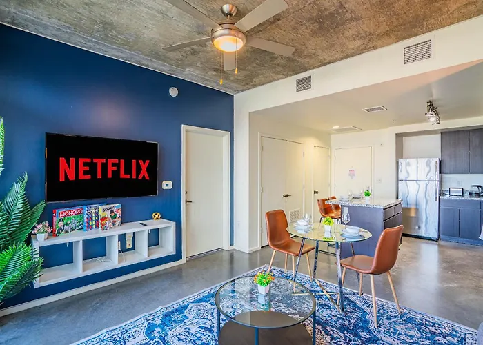 Apartment Beautiful 1bd - Downtown -gym, Pool, Parking