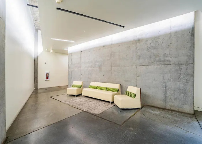 Apartment Beautiful 1bd - Downtown -gym, Pool, Parking Phoenix